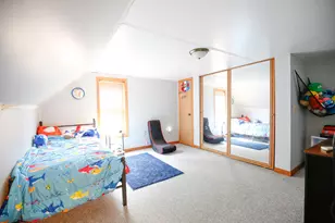 910 Stony Point Rd, Dixon, IL 61021 - Photo 13