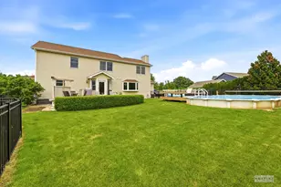 2066 Bernadette Ln, Yorkville, IL 60560 - Photo 5