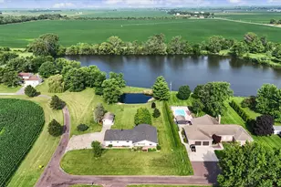 101 Lakeview Dr, Gibson City, IL 60936 - Photo 5