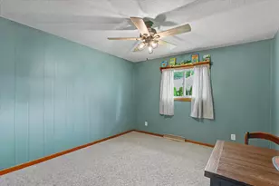 101 Lakeview Dr, Gibson City, IL 60936 - Photo 25