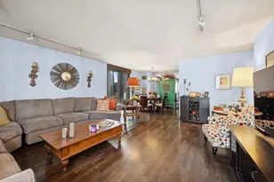 70 W Huron St, Chicago, IL 60654 - Photo 5