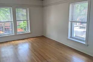 103 E 1st St, Elmhurst, IL 60126 - Photo 3