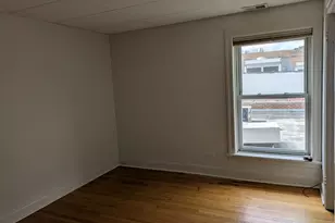 103 E 1st St, Elmhurst, IL 60126 - Photo 7