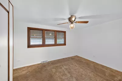 12723 S Marquette Avenue, Chicago, IL 60633 - Photo 13