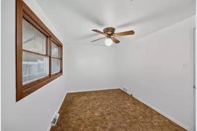 12723 S Marquette Avenue, Chicago, IL 60633 - Photo 15