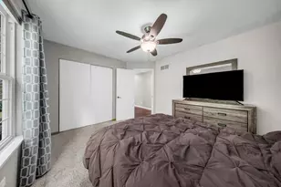 2248 Graystone Dr, Joliet, IL 60431 - Photo 17