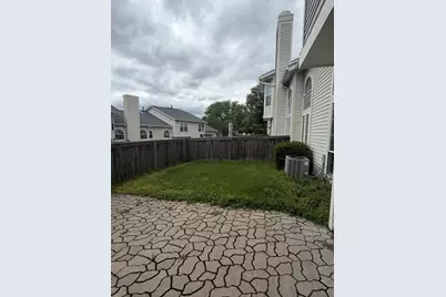 902 Sturnbridge Court, Schaumburg, IL 60173 - Photo 17