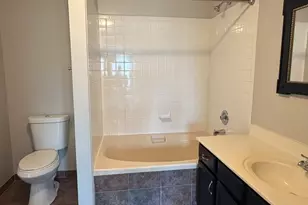 902 Sturnbridge Ct, Schaumburg, IL 60173 - Photo 15