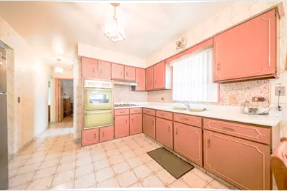 5010 Forster Avenue, Schiller Park, IL 60176 - Photo 7