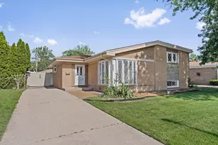 2607 Mayfair Ave, Westchester, IL 60154 - Photo 1