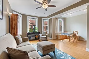 926 W Ainslie St, Chicago, IL 60640 - Photo 5