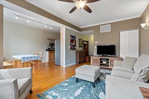 926 W Ainslie St, Chicago, IL 60640 - Photo 7
