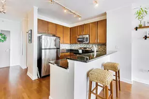 1901 S Calumet Ave, Chicago, IL 60616 - Photo 7