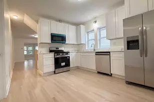 5821 W Gunnison St, Chicago, IL 60630 - Photo 17