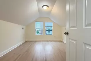 5821 W Gunnison St, Chicago, IL 60630 - Photo 43