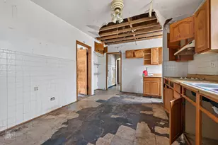 928 N Parkside Ave, Chicago, IL 60651 - Photo 13
