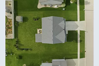 2411 Corinth Lane, Normal, IL 61761 - Photo 3