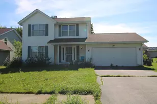 387 Shay Dr, Rockford, IL 61107 - Photo 1