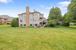 632 Philip Dr, Bartlett, IL 60103 - Photo 39