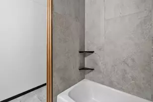 10571 Palos Pl, Palos Hills, IL 60465 - Photo 5