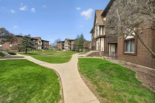 10571 Palos Pl, Palos Hills, IL 60465 - Photo 27