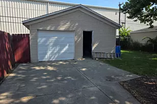 9638 Reeves Ct, Franklin Park, IL 60131 - Photo 15
