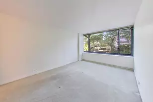 1555 N Sandburg Terrace, Chicago, IL 60610 - Photo 23