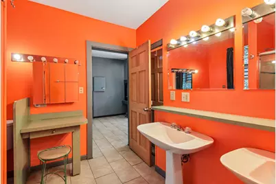 10540 S Maryland Avenue, Chicago, IL 60628 - Photo 15