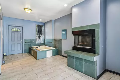 10540 S Maryland Avenue, Chicago, IL 60628 - Photo 13
