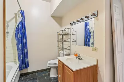10540 S Maryland Avenue, Chicago, IL 60628 - Photo 11