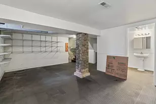 10540 S Maryland Ave, Chicago, IL 60628 - Photo 17