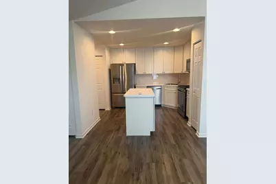 628 Florence Street #2, Hampshire, IL 60140 - Photo 5