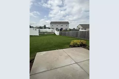 628 Florence Street #2, Hampshire, IL 60140 - Photo 3