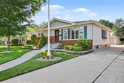 510 E 164th Place, South Holland, IL 60473 - Photo 1