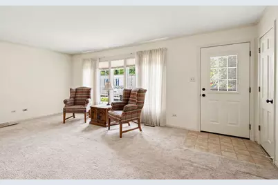 510 E 164th Place, South Holland, IL 60473 - Photo 5