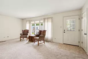 510 E 164th Pl, South Holland, IL 60473 - Photo 5