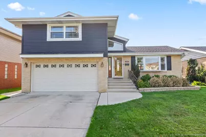 10141 Alice Court, Oak Lawn, IL 60453 - Photo 1