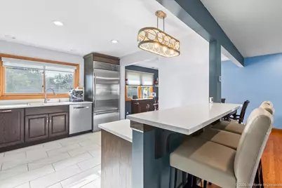 10141 Alice Court, Oak Lawn, IL 60453 - Photo 7