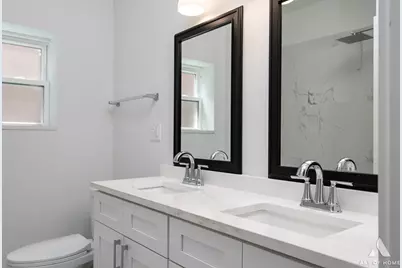 1820 Gunderson Avenue #2, Berwyn, IL 60402 - Photo 11