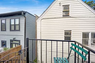 2919 N Seeley Ave, Chicago, IL 60618 - Photo 13