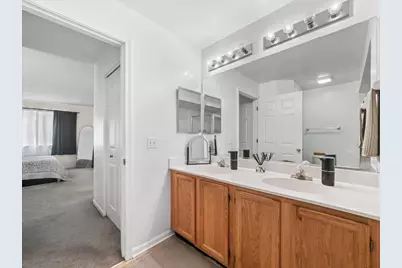 949 Charlela Lane, Elk Grove Village, IL 60007 - Photo 15