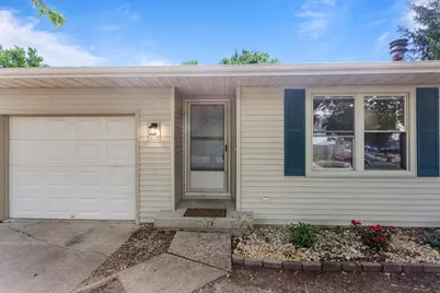 2805 Clayton Boulevard, Champaign, IL 61822 - Photo 5