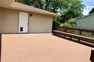 2805 Clayton Blvd, Champaign, IL 61822 - Photo 9