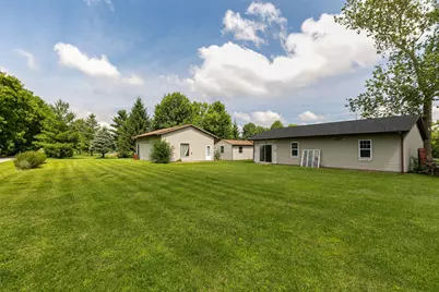 1712 Big Island Parkway, Rock Island, IL 60201 - Photo 37