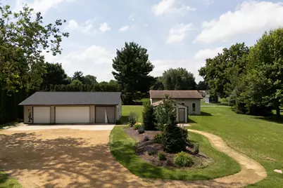 1712 Big Island Parkway, Rock Island, IL 60201 - Photo 9