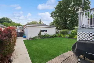 1416 Elmwood Ave, Berwyn, IL 60402 - Photo 29