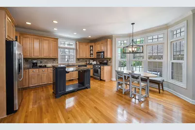 219 N Huffman Street, Naperville, IL 60540 - Photo 9