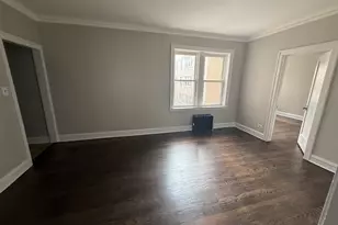 2144 S Gunderson Ave, Berwyn, IL 60402 - Photo 3