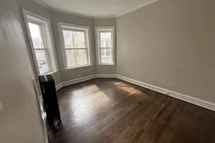 2144 S Gunderson Ave, Berwyn, IL 60402 - Photo 5