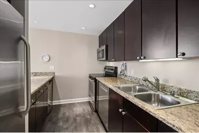 30 E Huron Street #3802, Chicago, IL 60611 - Photo 3